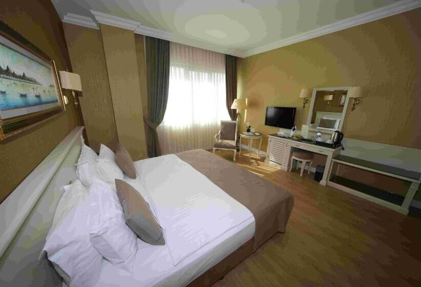 سوییت سوپریور, Bilek Istanbul