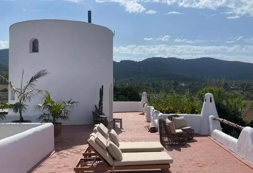سوییت دوبلکس, Unio Ibiza Adults Only
