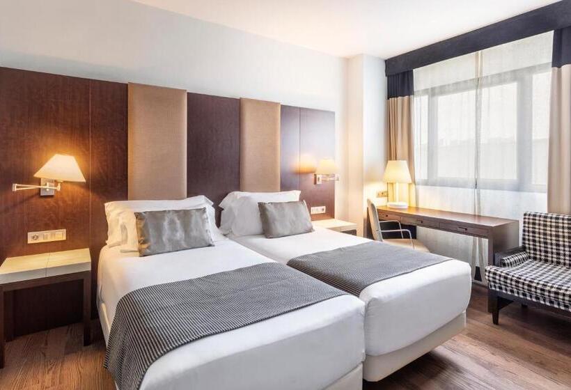 اتاق استاندارد, Catalonia El Retiro