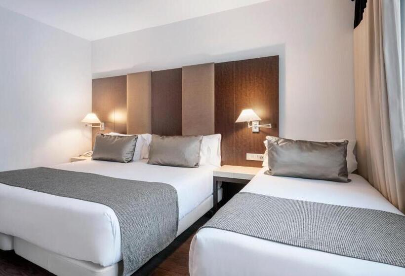 اتاق استاندارد سه نفره, Catalonia El Retiro