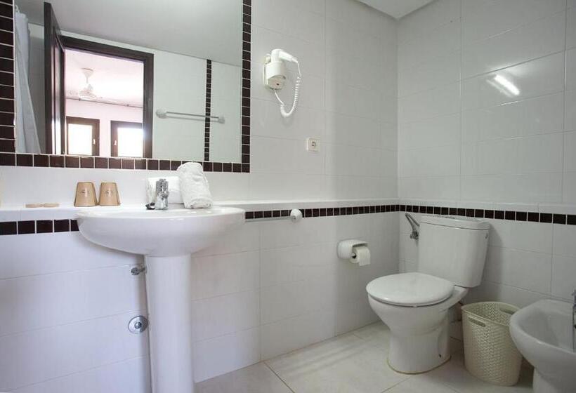 스탠다드 룸 바다 전망, Club Cala Azul