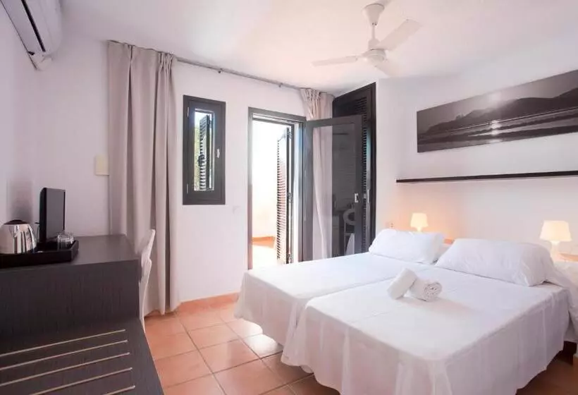 اتاق استاندارد با چشمانداز, Club Cala Azul