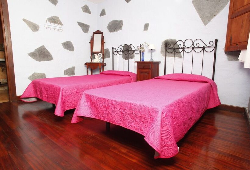 标准间, Fonda Central