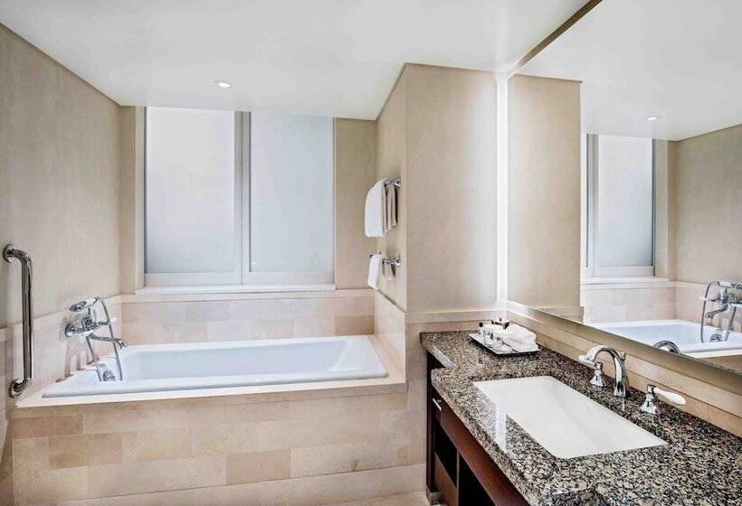 클래식 룸 더블 침대, Intercontinental Boston, An Ihg