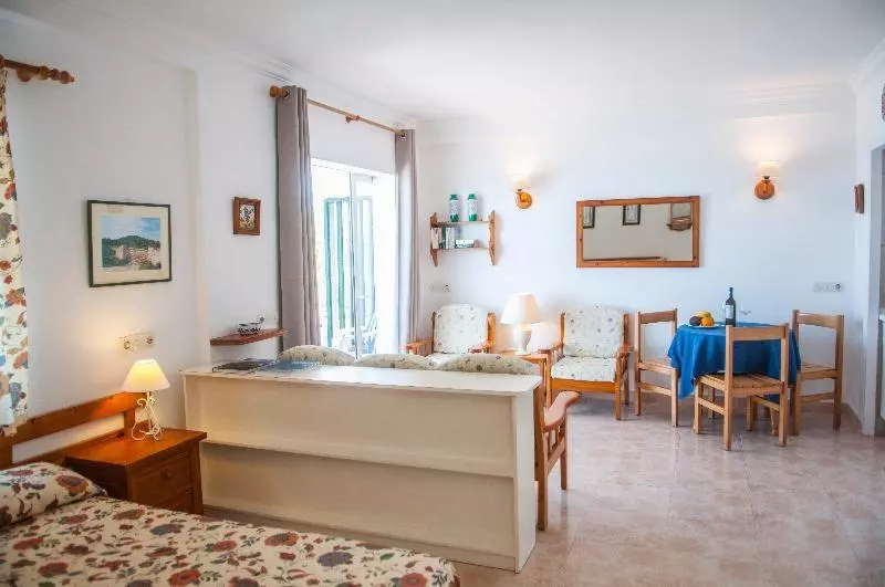 スタンダードルーム, Apartamentos Vistamar