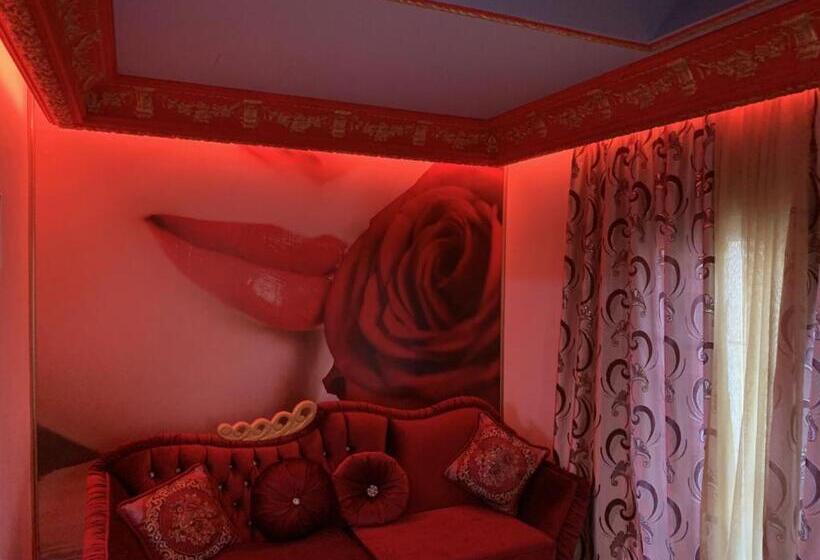 جناح عائلي, Antalya   Beach Durres