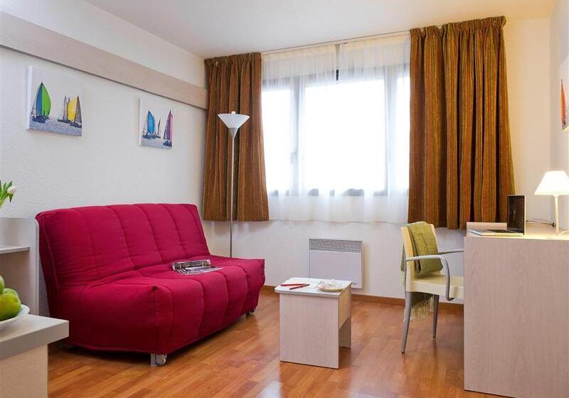 Студия Стандарт, Aparthotel Adagio Access Rennes Centre