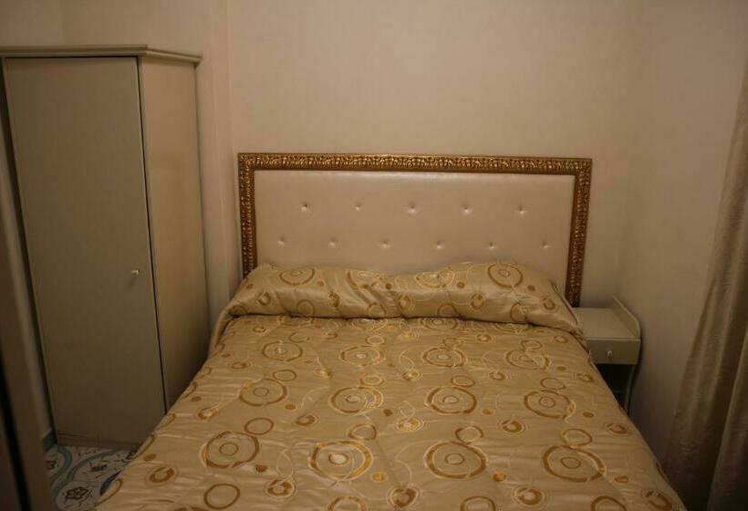 اتاق استاندارد, Beb Rosy