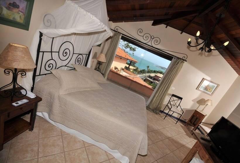 Номер Deluxe, Aguabuzios