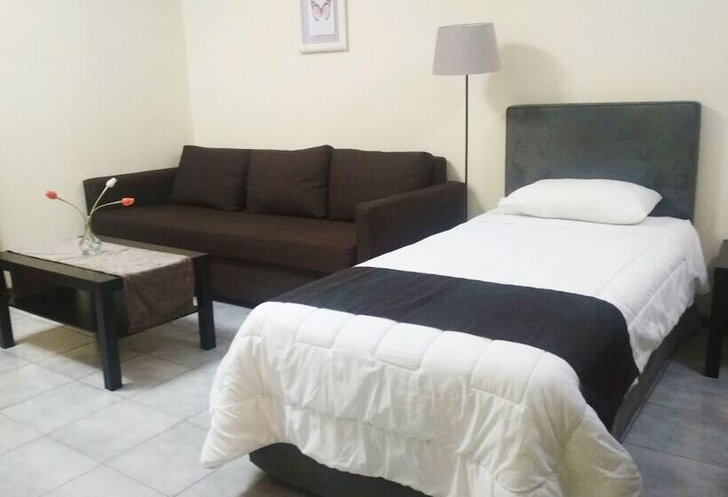 标准三人间, Apartment Hotel Athina