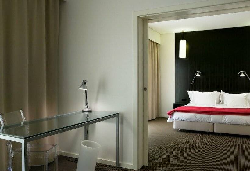 سوئیت جونیور با چشمانداز کوهستان, Flor De Sal