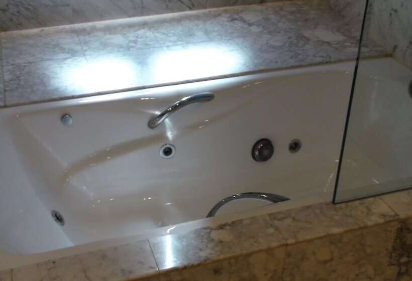 Номер Стандарт, Hospederia Monasterio De Rueda