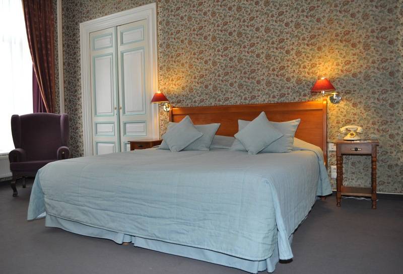 غرفة ديلوكس, Jan Brito