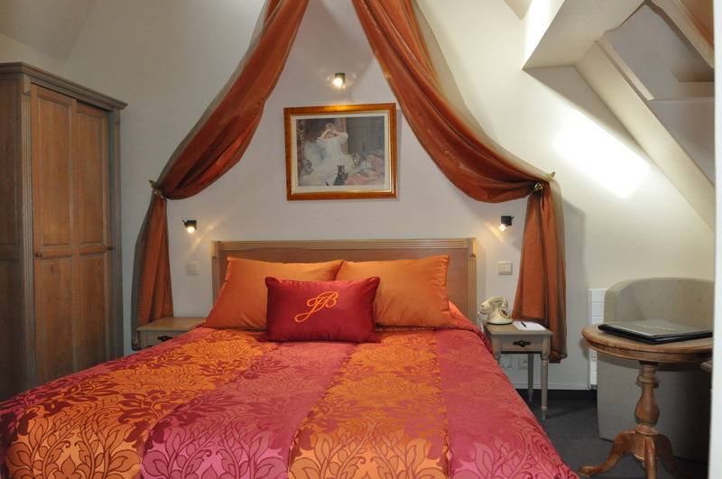 غرفة قياسية, Jan Brito