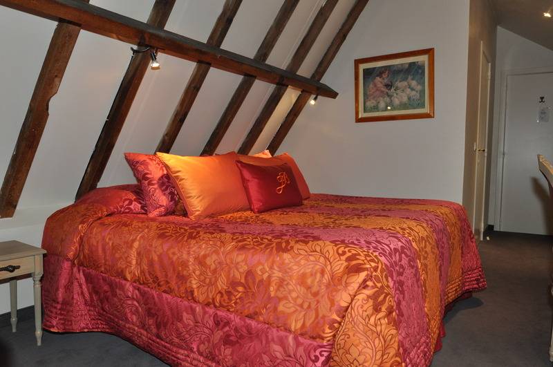 غرفة قياسية, Jan Brito