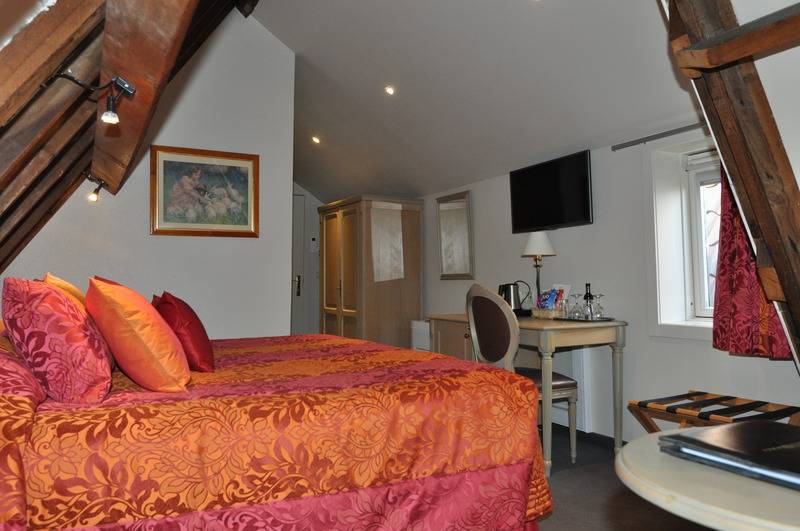 غرفة قياسية, Jan Brito