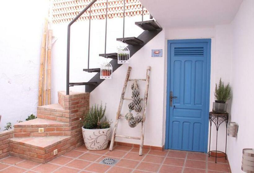 スタンダードルーム, La Trancada