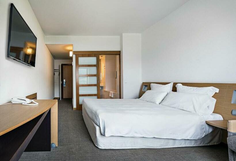 חדר סטנדרט, Puerta De Bilbao