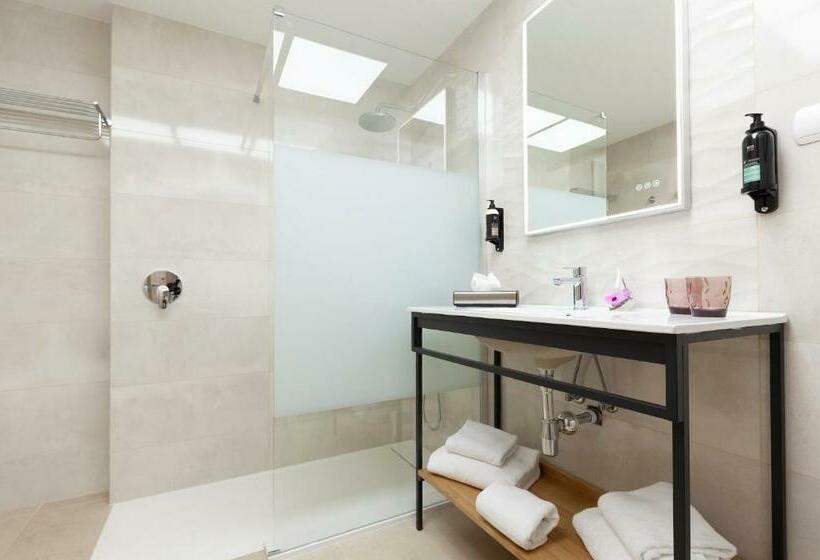 סוויטה אקזקיוטיב, Puerta De Bilbao