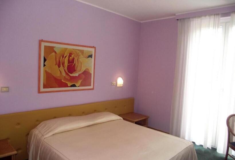 Номер Стандарт, Ristorante Alla Campagna