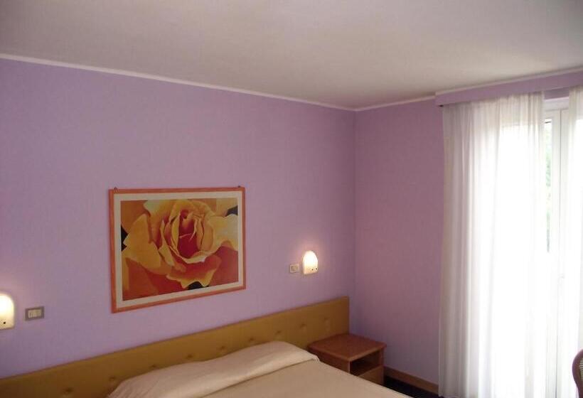 Номер Стандарт, Ristorante Alla Campagna