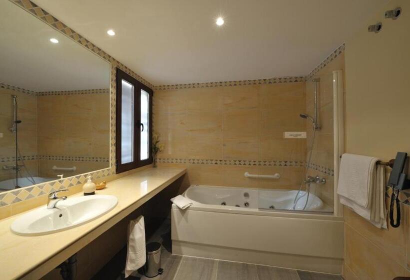 חדר סטנדרט עם ג'קוזי, Rural Y Restaurante, Rinconcito De Gredos