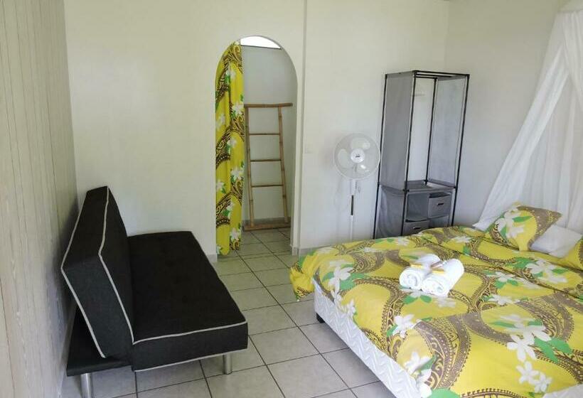 اتاق استاندارد با چشمانداز باغ, Pension Taitaa Tubuai