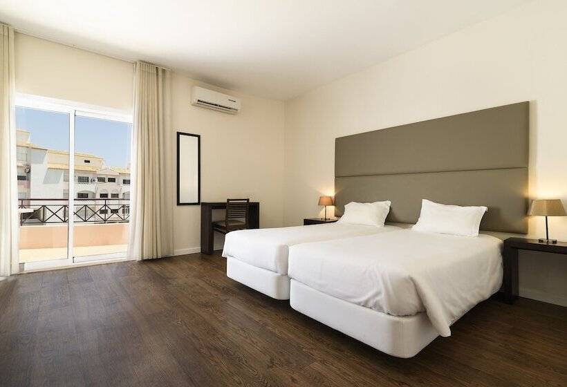 استودیوی سوپریور, Clube Vilarosa