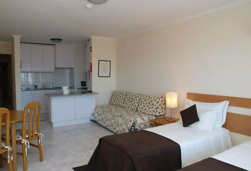 استودیوی استاندارد, Apartamentos Jardins Da Rocha