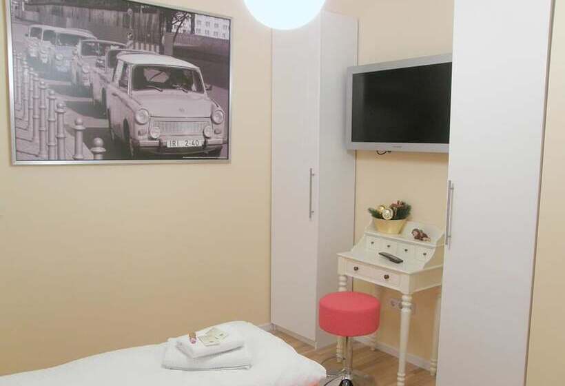 اتاق استاندارد یک نفره, City Guesthouse Pension Berlin