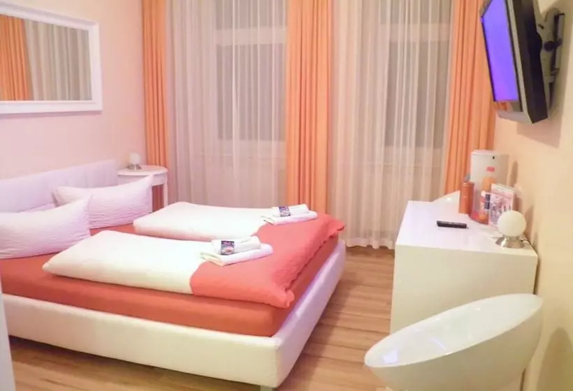 スタンダードトリプルルーム, City Guesthouse Pension Berlin
