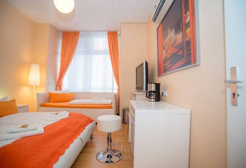اتاق استاندارد سه نفره, City Guesthouse Pension Berlin