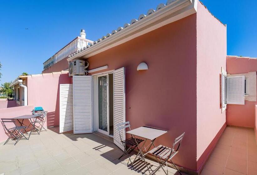 Cameră Standard cu Balcon, Clube Vilarosa