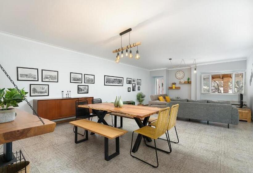 غرفة قياسية, Clube Vilarosa