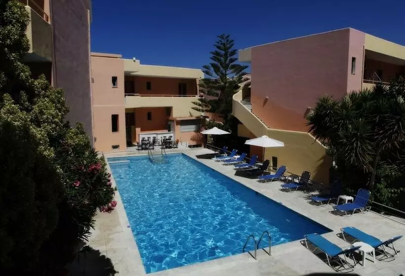 プールビュースタンダードルーム, Fereniki Resort & Spa