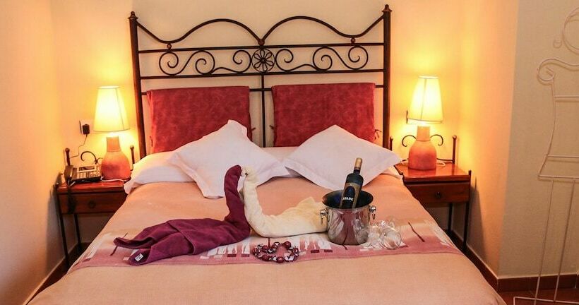 스탠다드 룸, Almazara