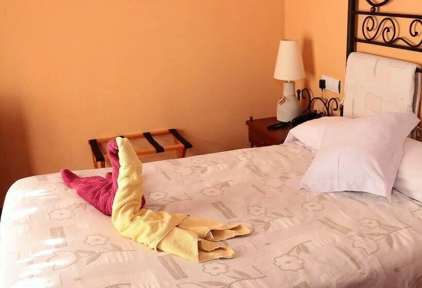 스탠다드 룸, Almazara