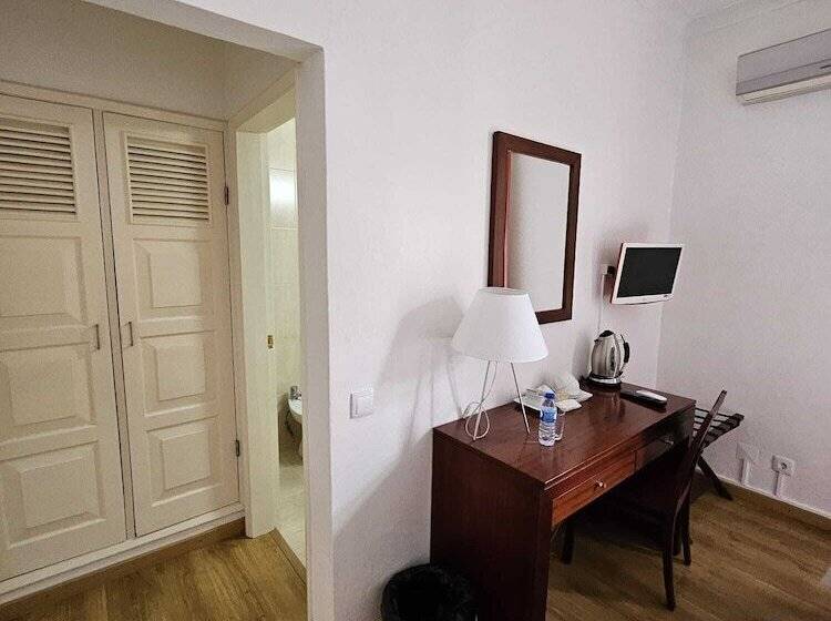 标准间, Beira Mar