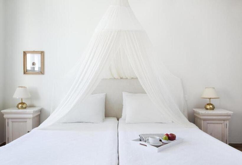 家庭公寓, Candia Park Village