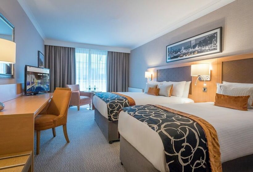 스탠다드 룸, Clayton Hotel Cardiff Lane