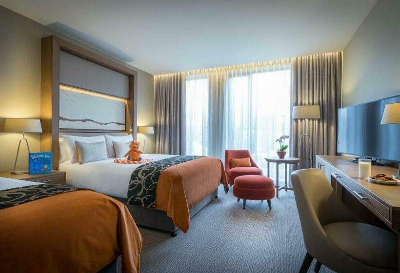 패밀리 룸, Clayton Hotel Cardiff Lane