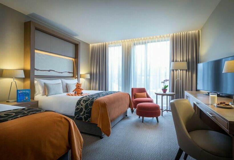 패밀리 룸, Clayton Hotel Cardiff Lane