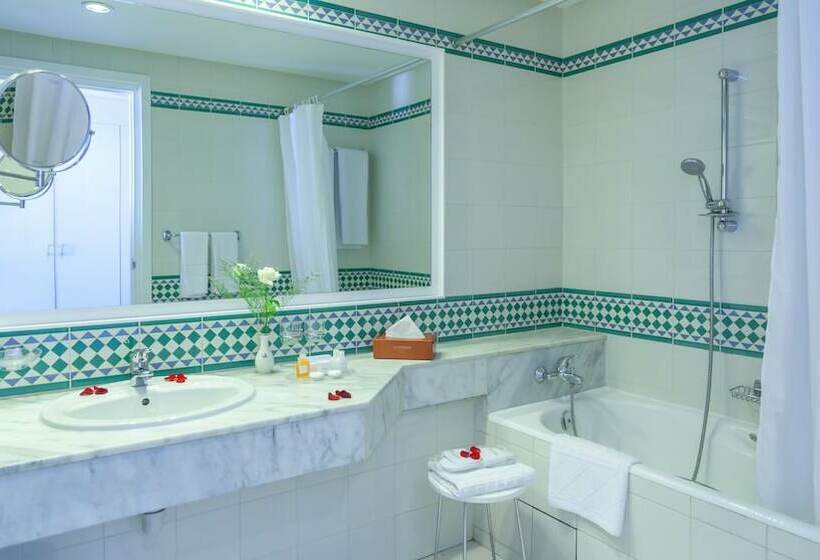 سوییت اجرایی, El Mouradi Gammarth