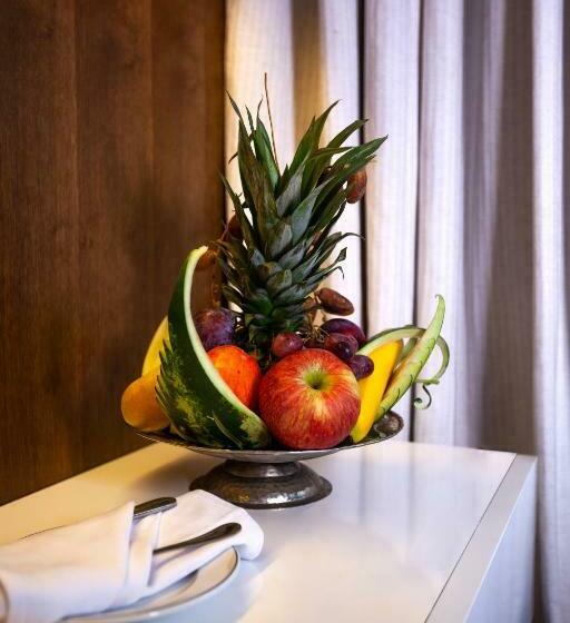 اتاق کلاس بیزنس, El Mouradi Gammarth