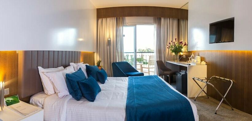 اتاق کلاس بیزنس, El Mouradi Gammarth