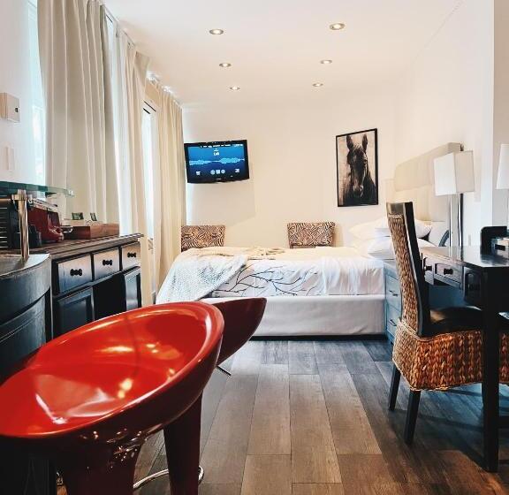 スーペリアールーム, Kutuma