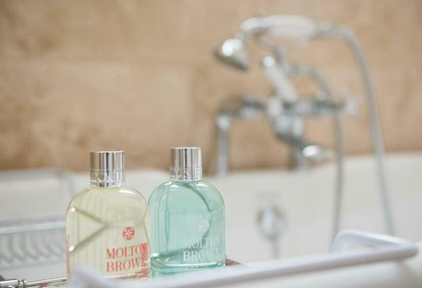 스탠다드 룸 가든 전망, Plumber Manor