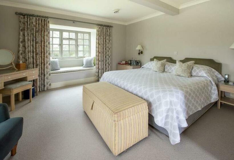 수피리어 룸, Plumber Manor