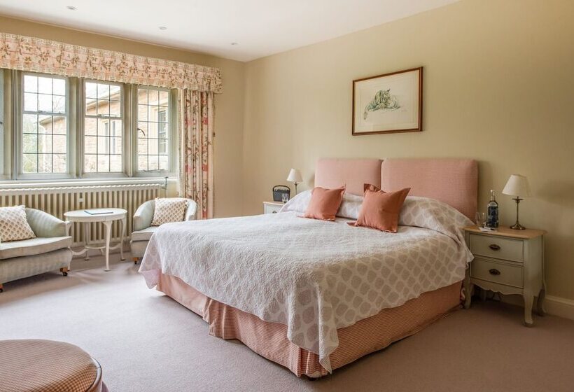 수피리어 룸, Plumber Manor