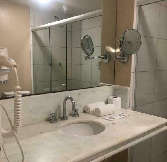 غرفة قياسية فردية, Rede Andrade Barra